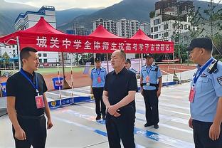 明日湖人战黄蜂 詹眉&雷迪什出战成疑 范德彪大概率出战